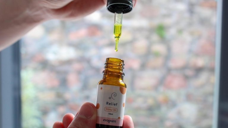 CBD Oil – What Is It And How Does It Work?