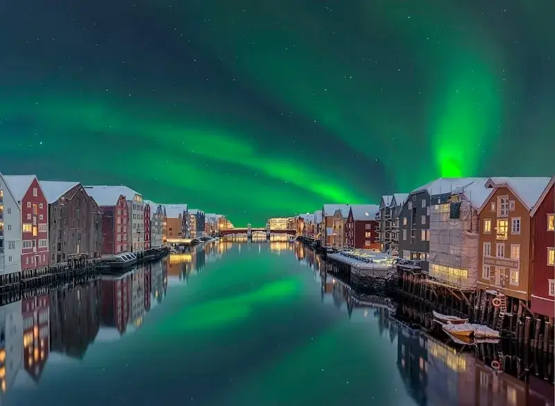 Białe noce Norwegia kiedy?