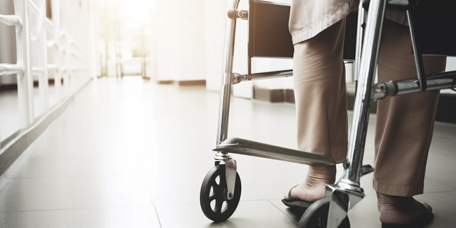 Endoproteza stawu biodrowego - kiedy rehabilitacja