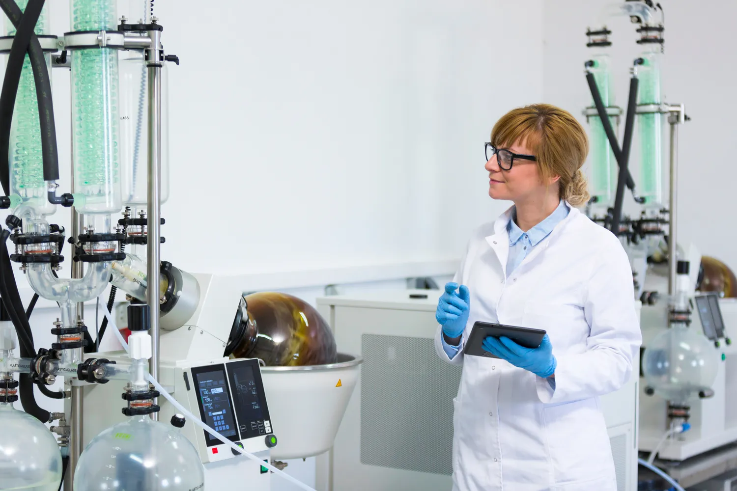 Nowoczesne technologie w destylatorach do rozpuszczalników